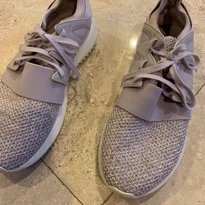 Adidas tubular sneaker grayish lilac color